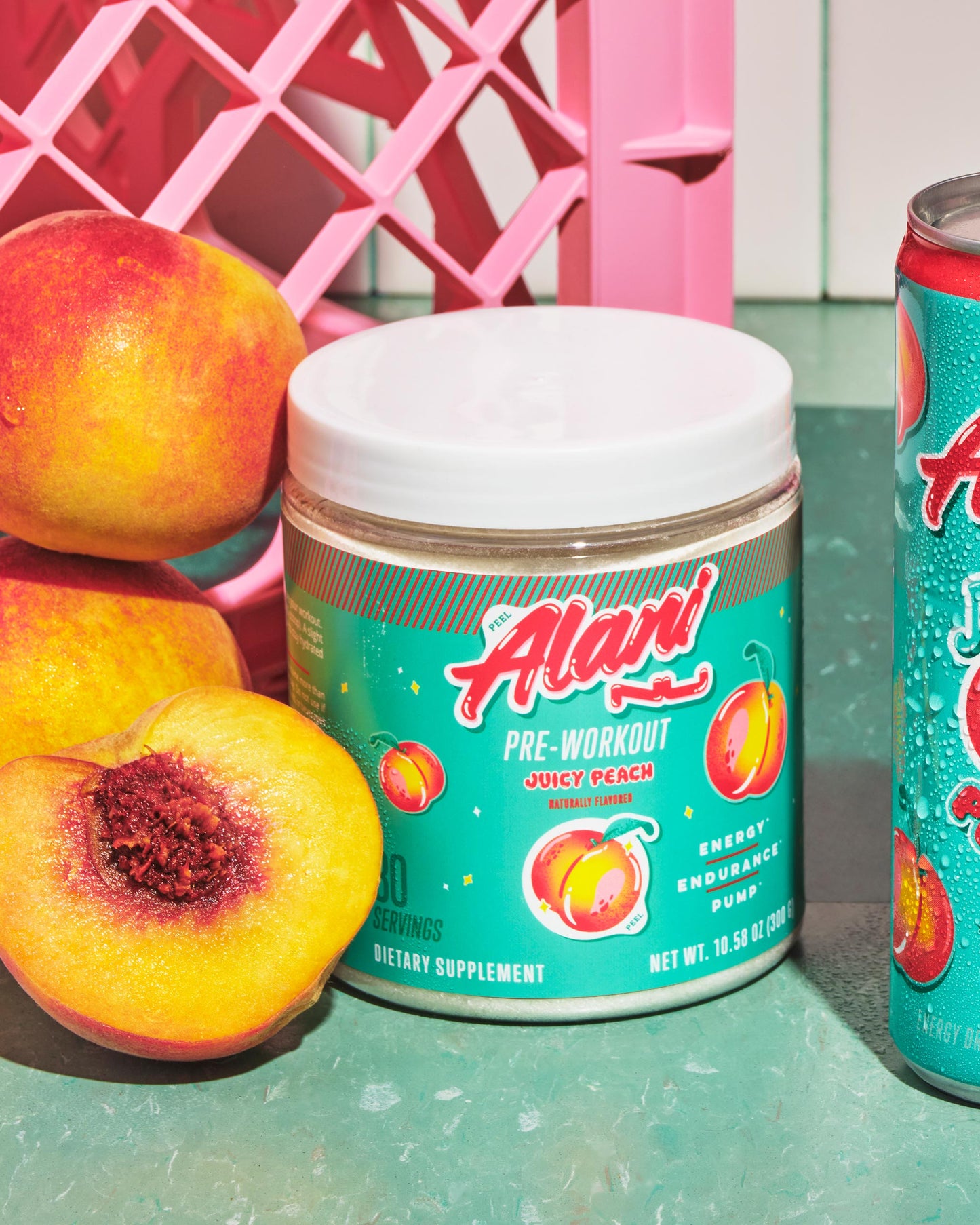 pre-workout-juicy-peach-30-servings-u5 old_ProductPagePWOLifestyle3_77022674-d0da-499a-8941-6c66b1f93261.jpg